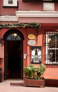 Beyogludizaynotel, cukurcumaotel, beyogluhotels, istanbuldizaynhotels, istanbulsmallhotels, küçükotellertürkiye, smallhotelstürkiye, beyogluhistoricalhotel, beyogluhistoricalbuildings, beyogluarthotel, beyogludesinghotels