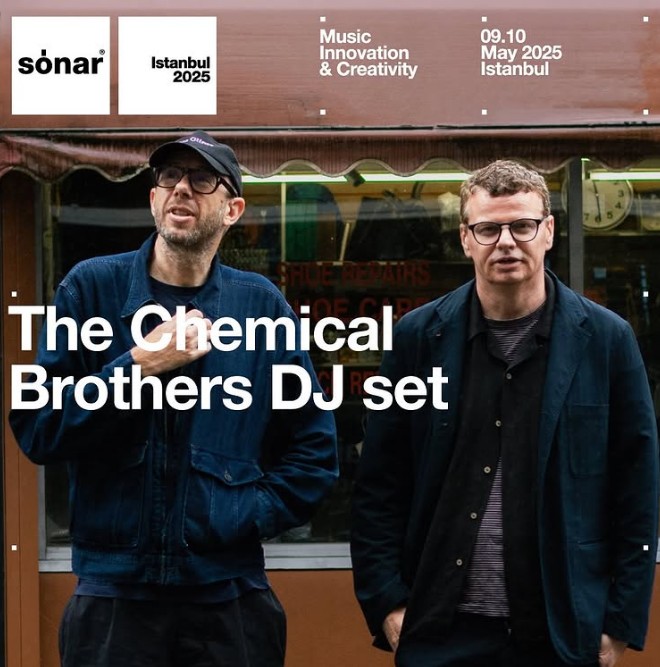 The Chemical Brothers live in Istanbul