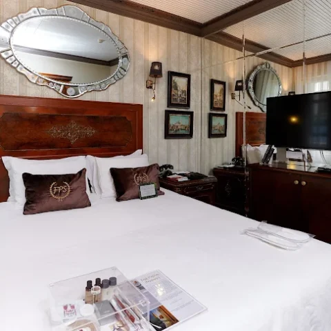 2025 galata small hotels, galata small hotel, galata boutique hotels, beyoğlu small hotels, istanbul small hotels, beyoğlu boutique hotels, faik pasha apartments, cihangir small hotel, cukurcuma small hotel, langzeitaufenthalt istanbul, lokales Leben, Unterkunft in Galata, Home Experience