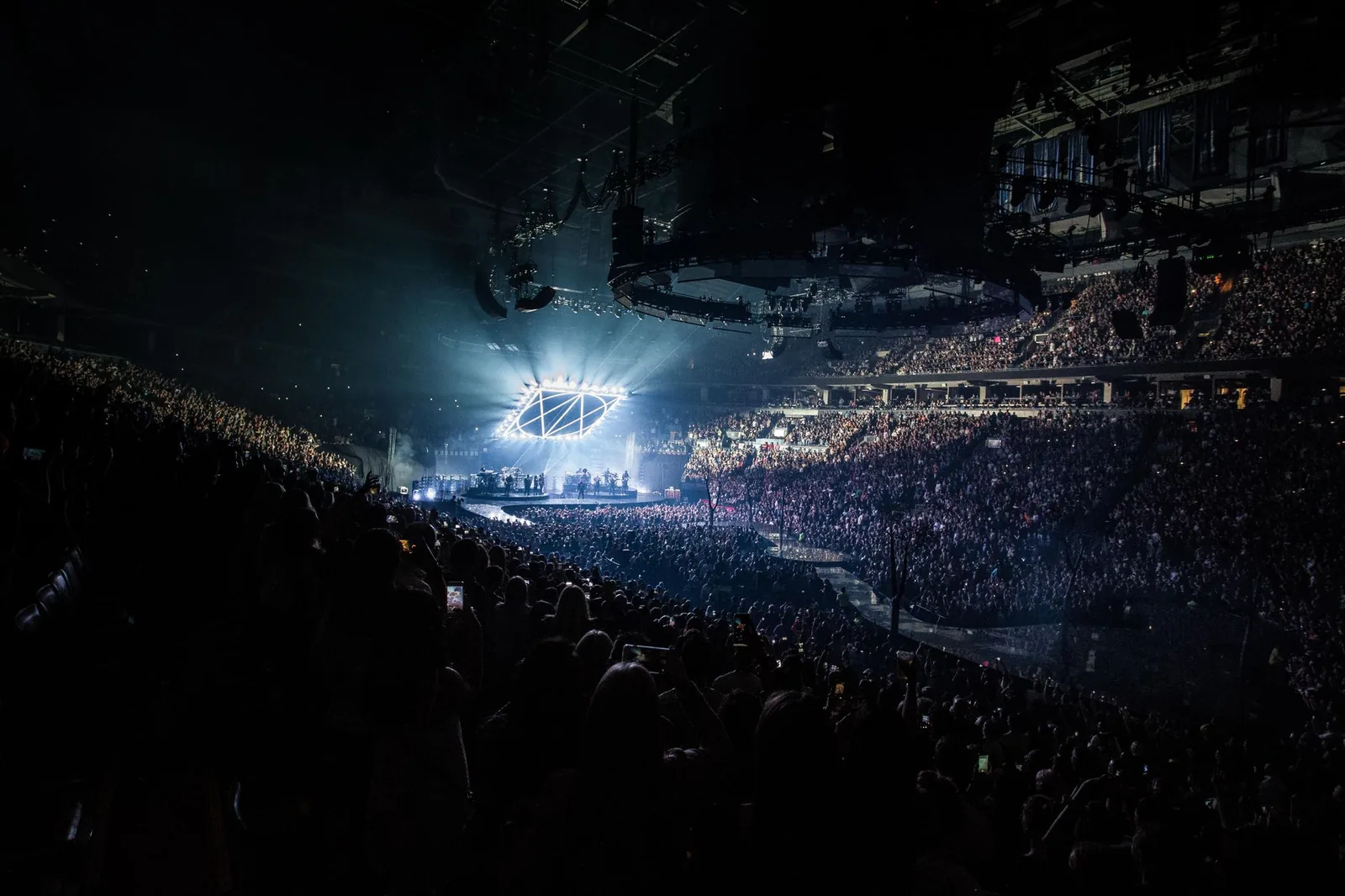 Saint Levant Konzert Istanbul 2026 in der Volkswagen Arena